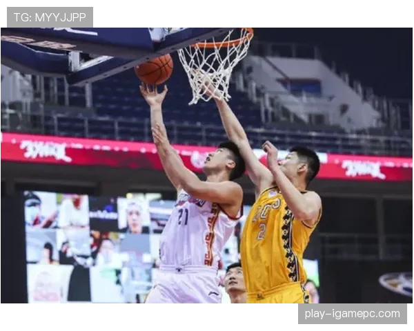 详解篮球合理冲撞区规则，教你如何在篮下区分合法与非法对抗
